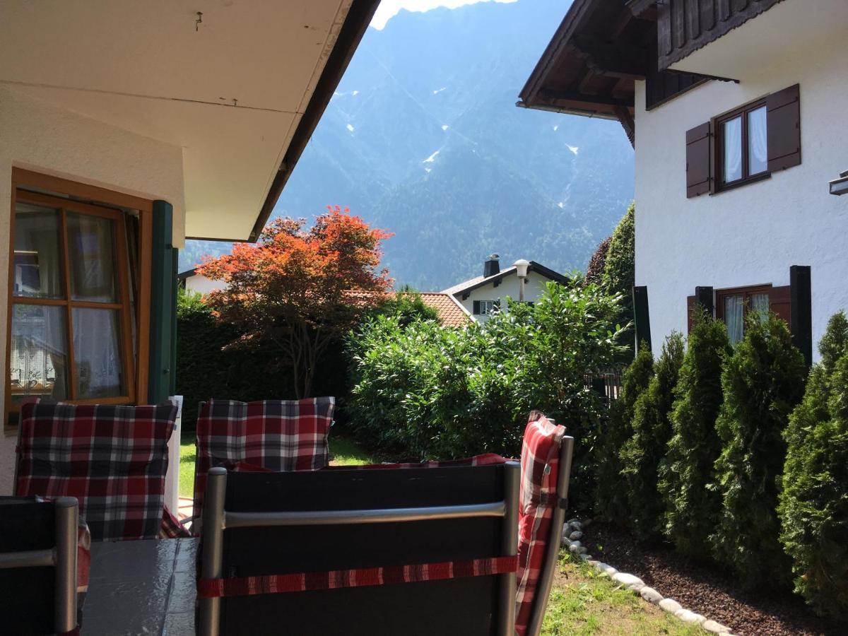 Alpenfreund Mittenwald Exterior foto